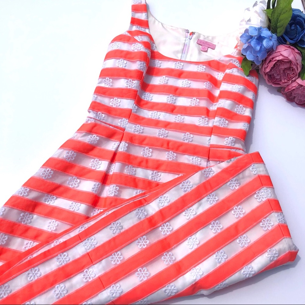 Lilly Pulitzer Orange and White Daisy Dress Size 4